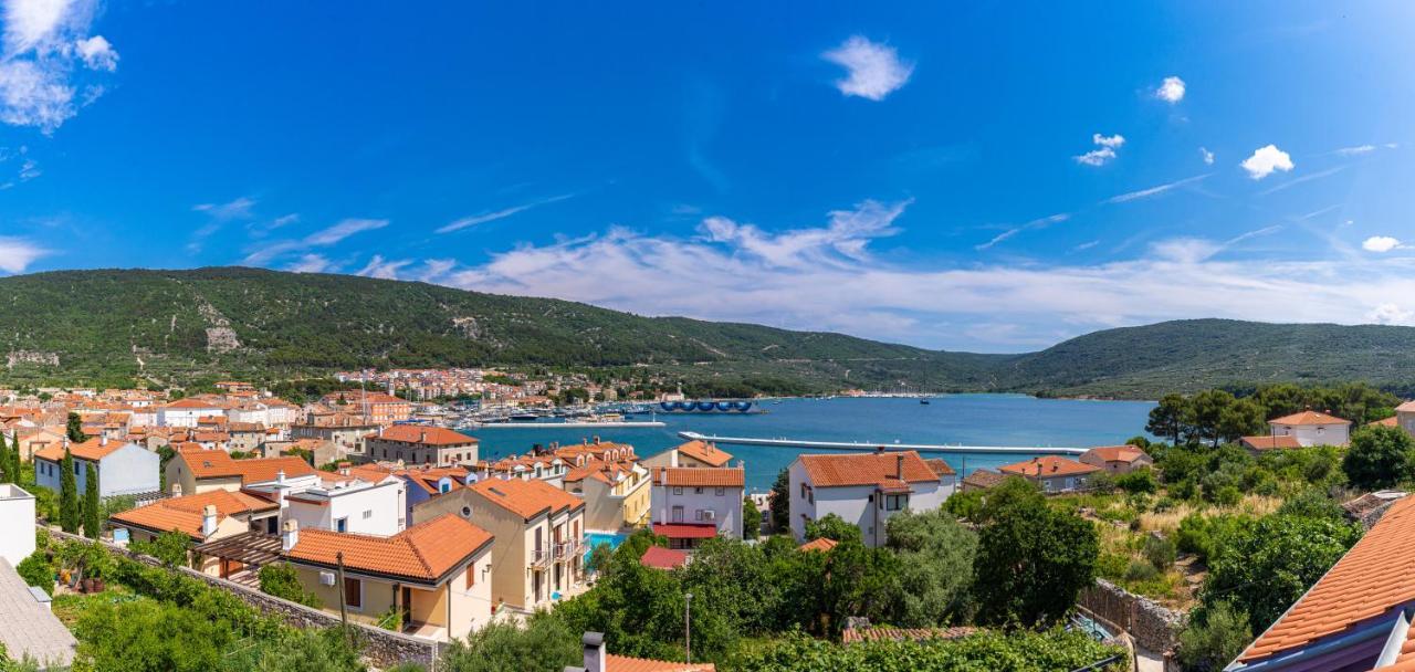 Villa Lavanda Крес Екстериор снимка